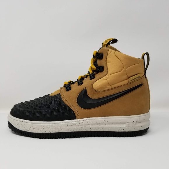 lunar force duckboot 17